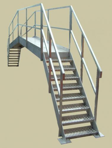 platform-with-stairs-on-ends