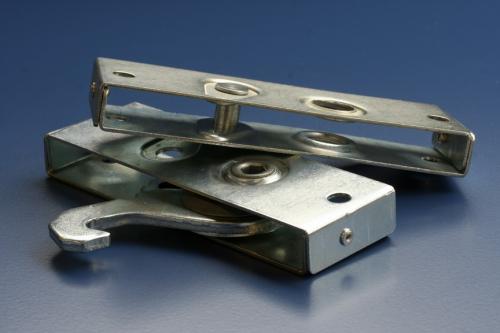 metal-components-hook-together